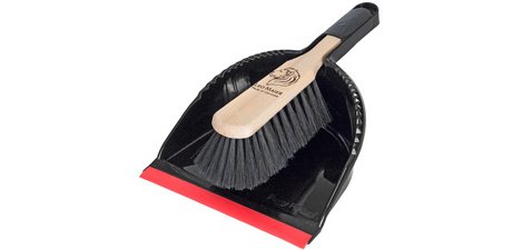 Sweeping kit with 'Light' lip, black/red