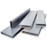Agrafes étroites 90/30 mm galvanisées, 5.000 pièces