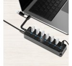 Hub USB 3.2, 7 ports, avec interrupteurs, noir