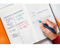 BIC Colours Smooth Drop stylo bille 4 couleurs, moyen