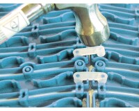 Clips d'accroche pour caillebotis