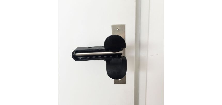 Coude "Mains libres" pour poignée de porte