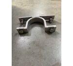 Bride double pour poteau 60 mm ou 80 mm fixation recto verso