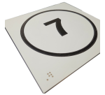 Panneau relief et braille Numéro 7 - Fond blanc