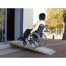 Rampe d'Accès Enroulable en Aluminium ROLL-A-RAMP - 75cm  - 920