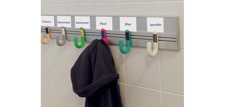 Lisse murale porte manteaux