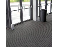 Tapis en dalles modulables pour fosse d'entrée