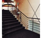 Tapis antidérapant motif larmé au mètre