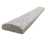 Bordure de parking granit
