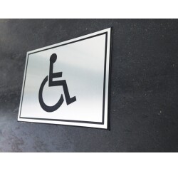 Plaque gravée Picto PMR