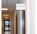 Plaque de plexi en drapeau