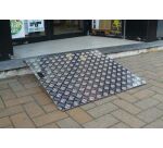 Rampe d'accès PMR MANKOU - en Alu pour Usage Intensif