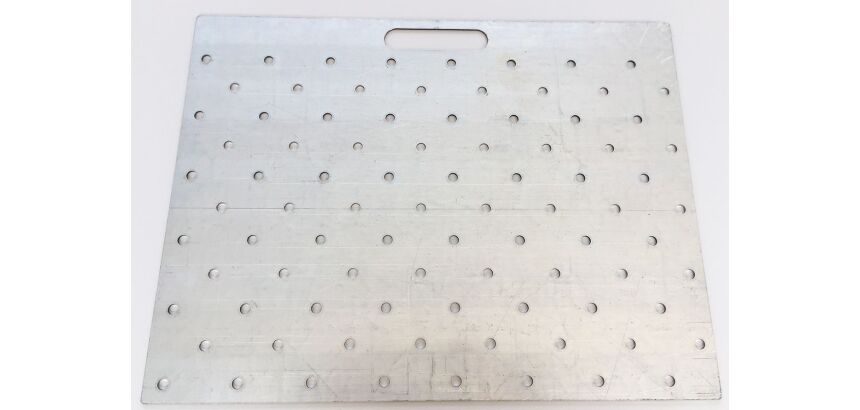 Gabarit de perçage acier pour clous podotactiles