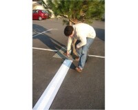 Peinture de traçage au sol en aérosol