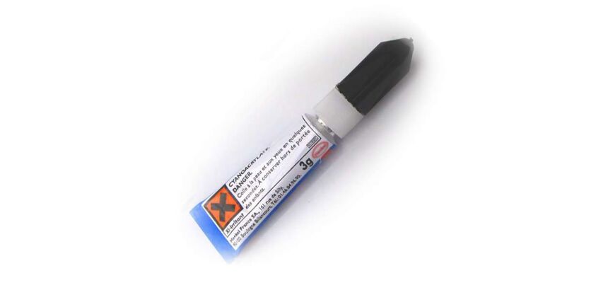 Colle pour coin de protection