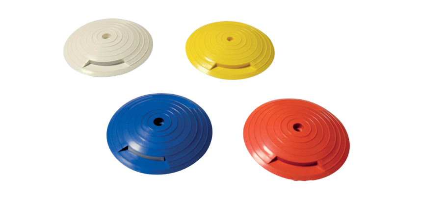 Clous de voirie ou balisage réfléchissants couleur à poser