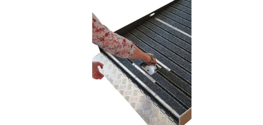 Rampe Encastrée ESCAMOT  (125 cm, Avec Tapis)
