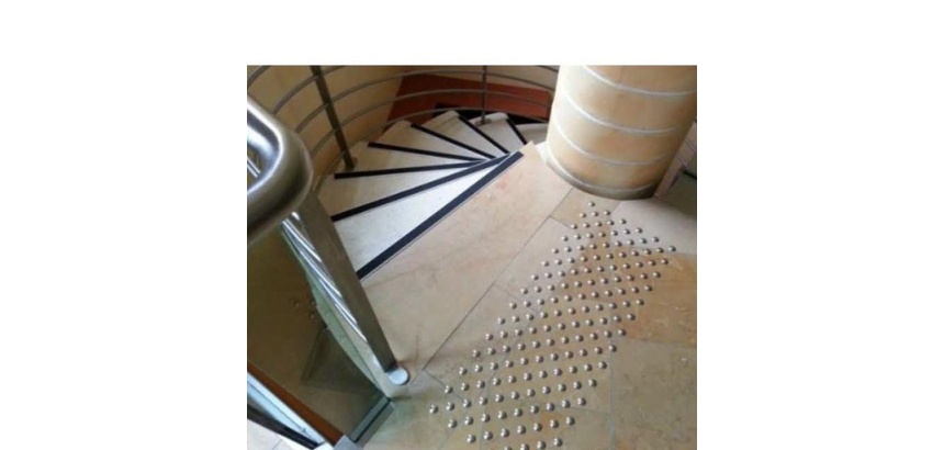 Plot Podotactile en Inox