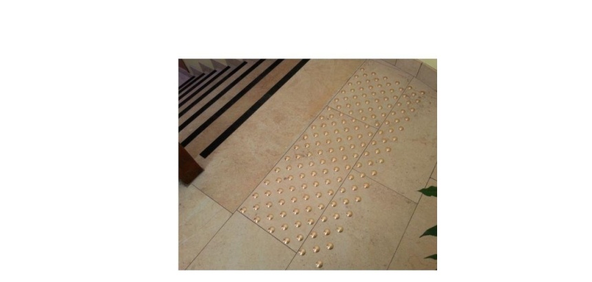 Plots Podotactile en Laiton