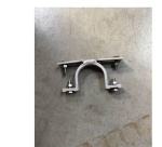 Bride double pour poteau 60 mm ou 80 mm fixation recto verso  (Pour poteau rond diamètre 60 mm)
