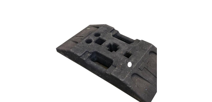Socle pour poteaux de signalisation