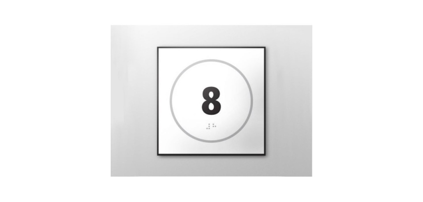 Panneau en relief et en braille - Numéro 8