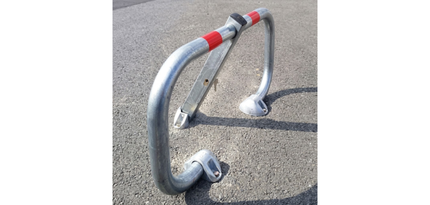 Clé triangle pour barrière bloc parking