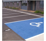 Peinture bleue pour stationnement PMR