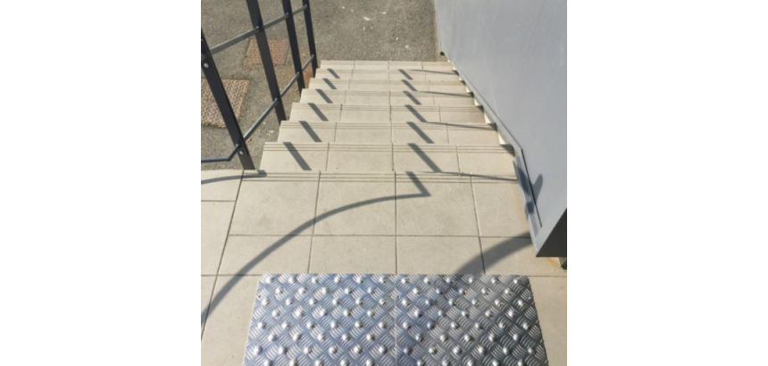 Bande d'éveil à la vigilance en aluminium ALULARM - 3 formats - Ext