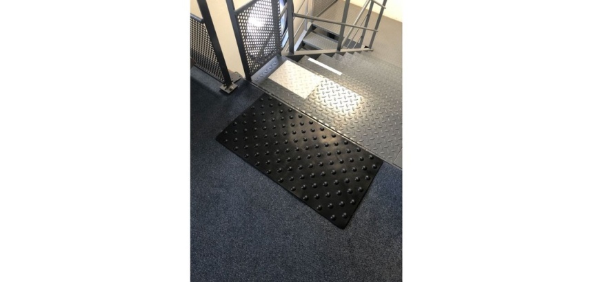 Dalles podotactiles en caoutchouc 1.5 - 420 x 800 mm - Jaune, Noir, Gris  (par lot de 2, Jaune)
