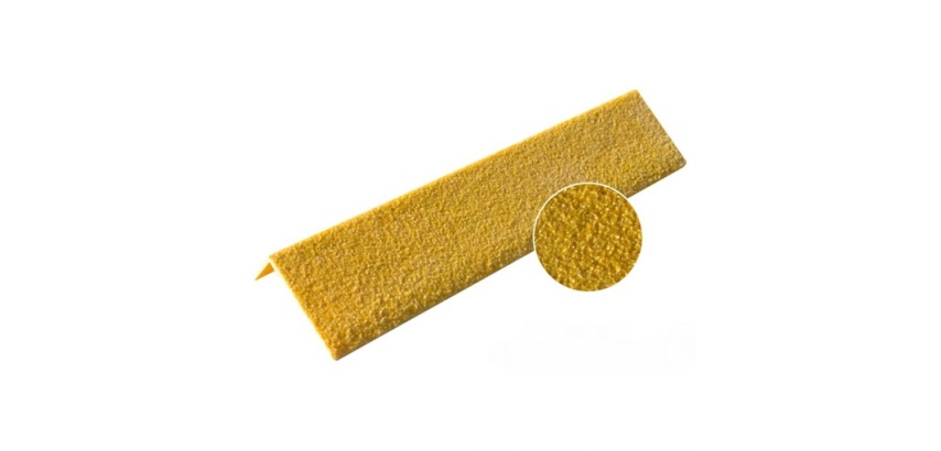 Nez de marche antidérapant Polygrain XL 70 x 30 x 1900 mm