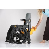 Seau d'accès pour fauteuil d'accès aux toilettes