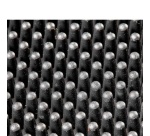 Tapis à picots et bords biseautés