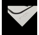 Panneau en relief et en braille Numéro "7" - Intérieur - Fond blanc - Texte noir