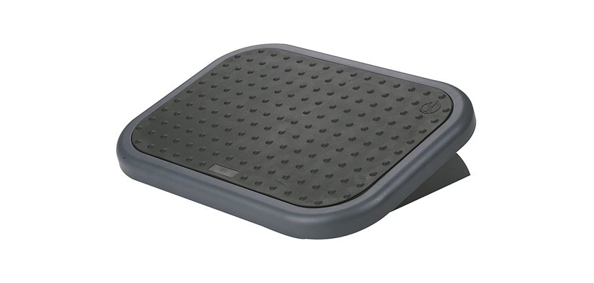 Reposapies ajustable q-connect con alfombrilla caucho 450x330x85 mm