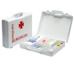 Botiquin polipropileno con material para primeros auxilios forma de maletin 270x230x70 mm