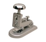 Grapadora el casco m-1 capacidad 30 hojas pintada gris