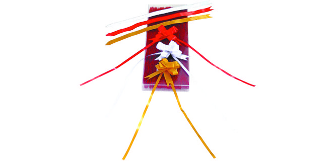 Cinta para hacer lazos plata 130 cm x 31 mm unidad