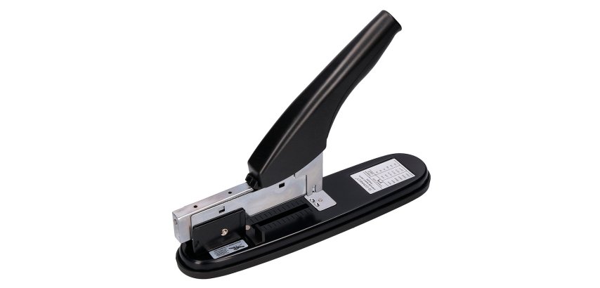 Grapadora q-connect kf02293 metalica capacidad 150 hojas color negro