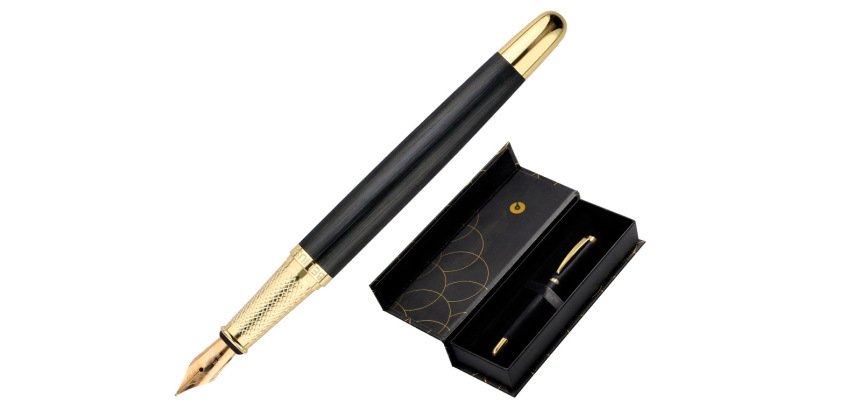 Pluma belius passion dor aluminio textura cepillada color negro y dorado tinta azul caja de diseño