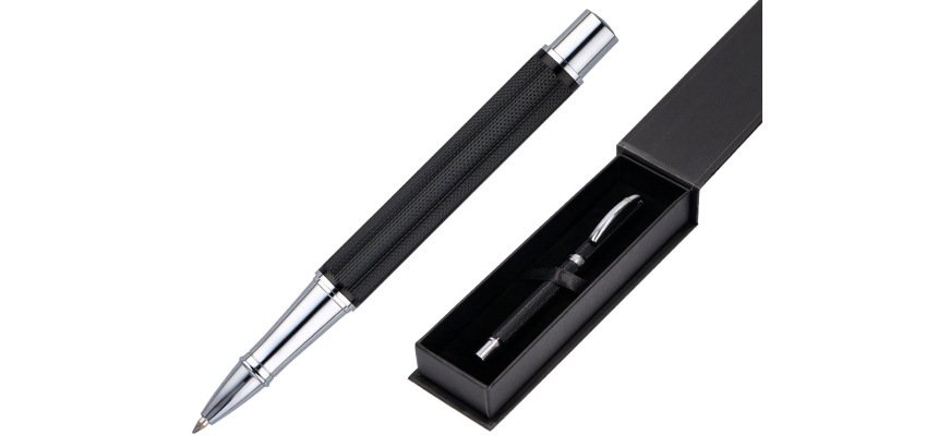 Roller belius turbo aluminio textura punteada color negro y plateado tinta azul caja de diseño