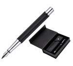 Pluma y estuche belius turbo aluminio textura punteada color negro y plateado tinta azul caja de diseño