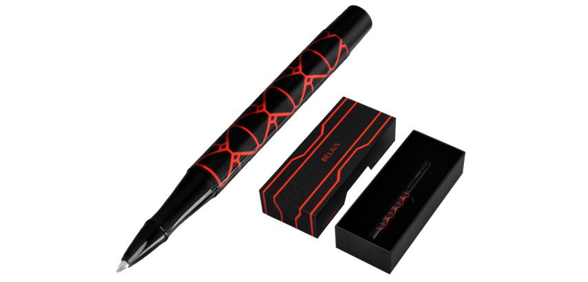 Boligrafo belius legacy aluminio diseño triangulo rojo cuerpo negro tinta color azul caja de diseño