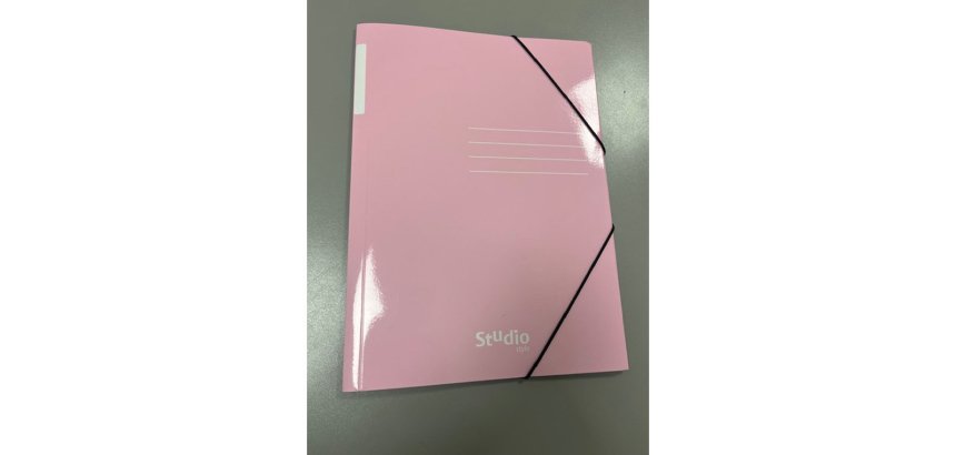 Carpeta con gomas pardo tres solapas din a4 carton pastel expositor de 24 unidades colores surtidos