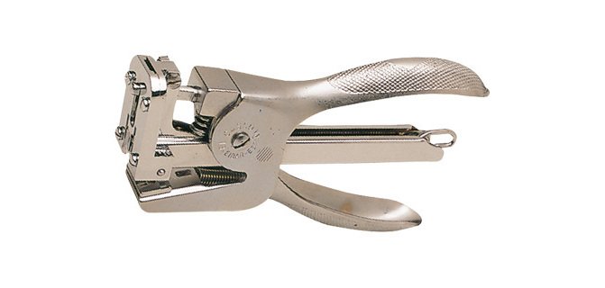 Grapadora el casco de tenaza m-83 capacidad 30 hojas niquelada