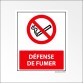 Panneau d'interdiction ISO EN 7010 - Défense de fumer - P002