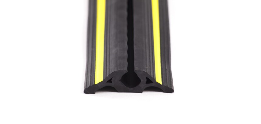 Protège-câble pour ralentisseurs - Rouleau de 6 m - Caoutchouc