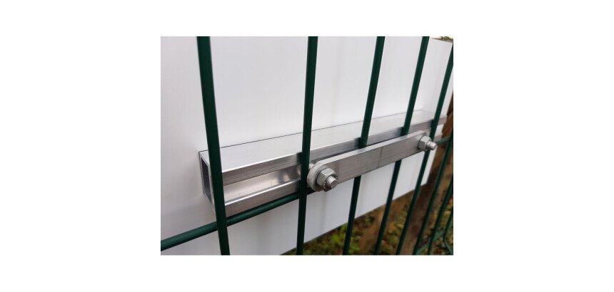 Rail de fixation pour fixation grillage