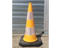 Cône de signalisation Jaune vif à bandes rétro-réfléchissantes  - 750 mm