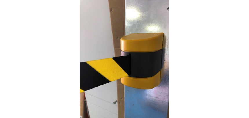 Enrouleur mural - Sangle rouge/blanc ou jaune/noir - 5/10m  - Jaune et Noir - 5 mètres